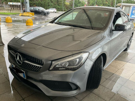 Mercedes-Benz CLA-Klasse CLA 200 d Premium 2017 – снимка 2