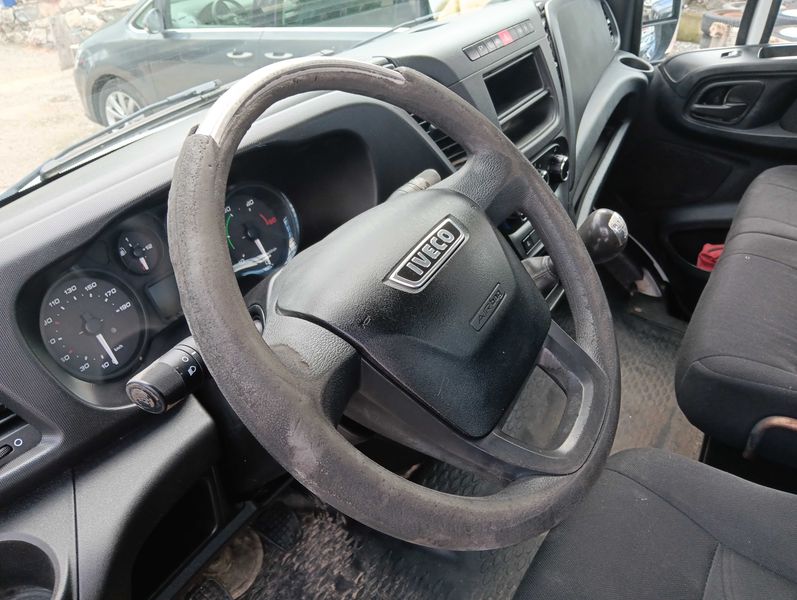 Iveco Daily 3.0 Diesel Einzelkabine 35 C Radstand 3750 2015 – снимка 31