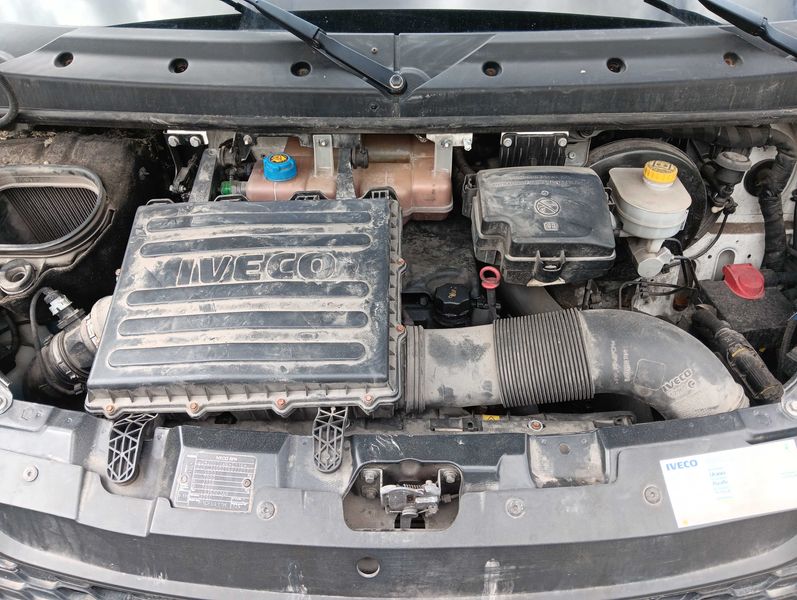 Iveco Daily 3.0 Diesel Einzelkabine 35 C Radstand 3750 2015 – снимка 8