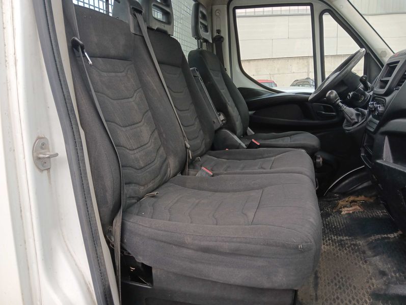 Iveco Daily 3.0 Diesel Einzelkabine 35 C Radstand 3750 2015 – снимка 10
