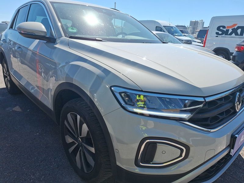 Volkswagen T-Roc 1.0 TSI Move 2024 – снимка 6