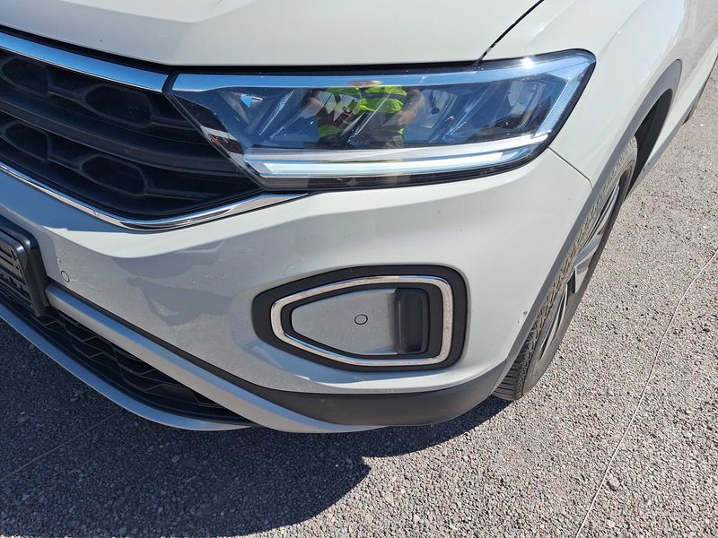 Volkswagen T-Roc 1.0 TSI Move 2024 – снимка 22