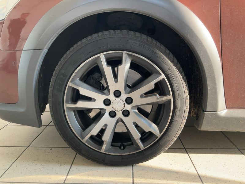 Peugeot 508 2.0 HDi Hybrid4 RXH 2012 – снимка 3