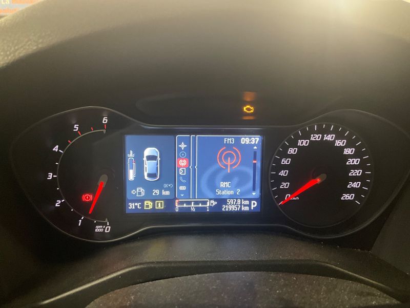 Ford Mondeo 2.0 TDCi Titanium 2012 – снимка 4