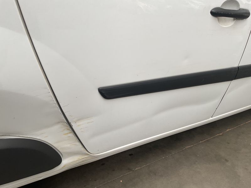 Renault Kangoo 1.5 BLUE dCi Rapid Maxi Extra 2021 – снимка 26