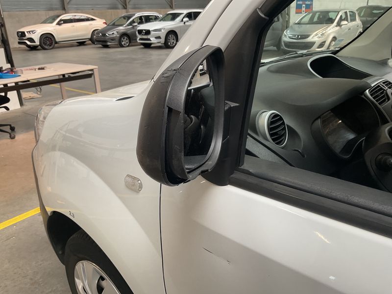 Renault Kangoo 1.5 BLUE dCi Rapid Maxi Extra 2021 – снимка 29