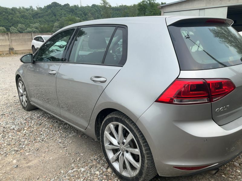 Volkswagen Golf VII 1.6 TDI Highline BlueMotion Tech 2013 – снимка 3