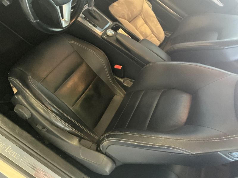 Mercedes-Benz E-Klasse E 220 CDI BlueEfficiency Avantgarde 2012 – снимка 25