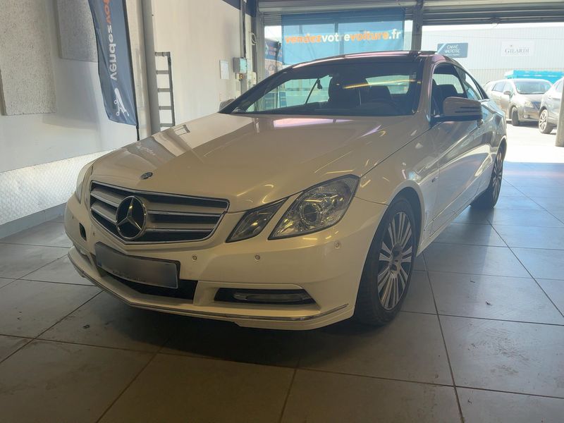 Mercedes-Benz E-Klasse E 220 CDI BlueEfficiency Avantgarde 2012
