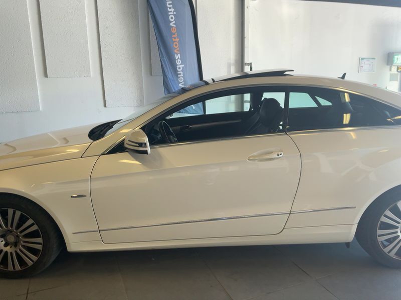 Mercedes-Benz E-Klasse E 220 CDI BlueEfficiency Avantgarde 2012 – снимка 4