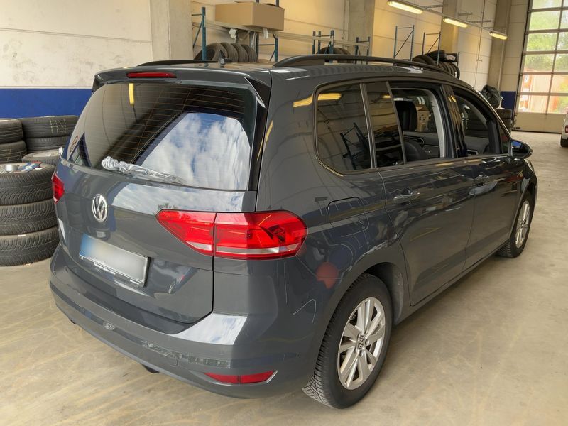 Volkswagen Touran 2.0 TDI Comfortline BlueMotion Tech 2020 – снимка 8