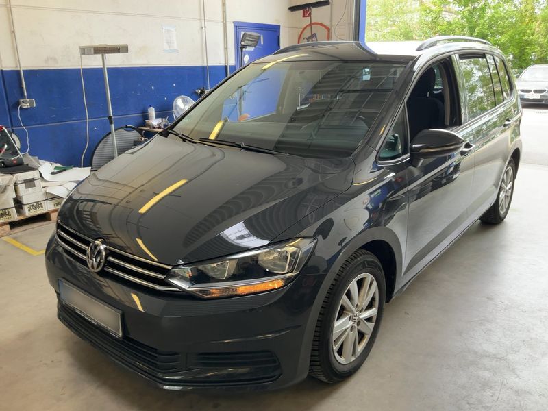 Volkswagen Touran 2.0 TDI Comfortline BlueMotion Tech 2020 – снимка 1