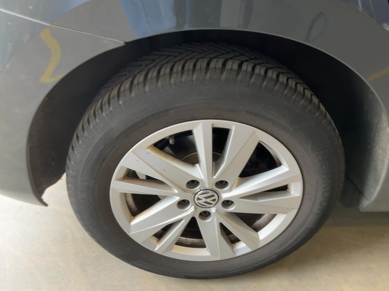 Volkswagen Touran 2.0 TDI Comfortline BlueMotion Tech 2020 – снимка 9