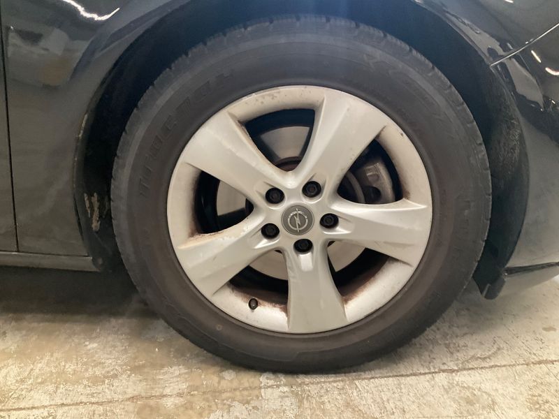 Opel Astra GTC 1.4 Turbo Edition 2012 – снимка 11