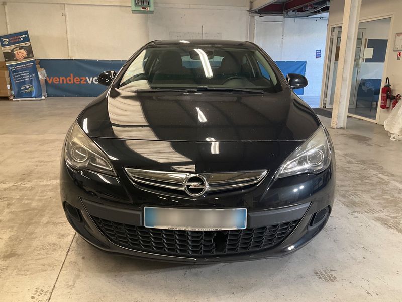 Opel Astra GTC 1.4 Turbo Edition 2012 – снимка 14