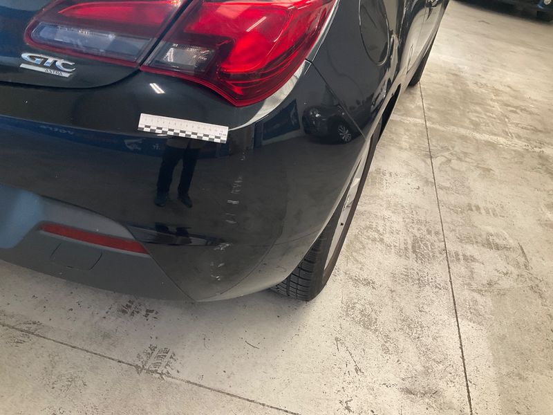 Opel Astra GTC 1.4 Turbo Edition 2012 – снимка 26