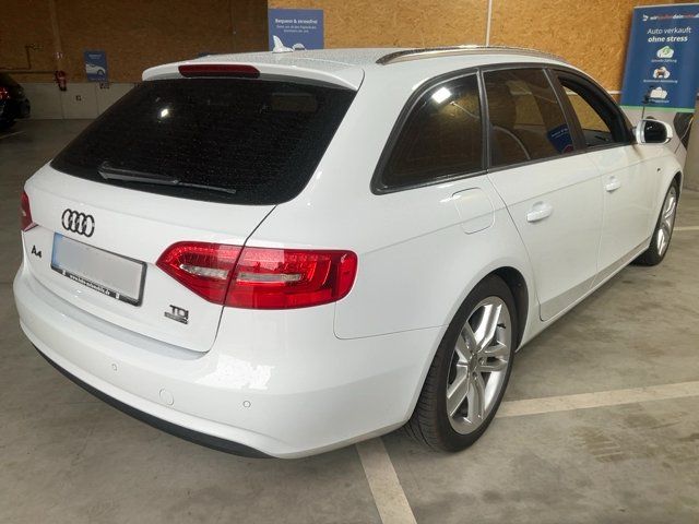 Audi A4 2.0 TDI quattro S line Sportpaket plus 2015 – снимка 8