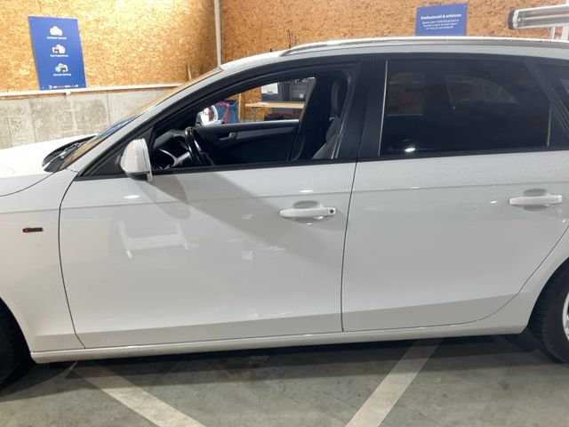Audi A4 2.0 TDI quattro S line Sportpaket plus 2015 – снимка 4