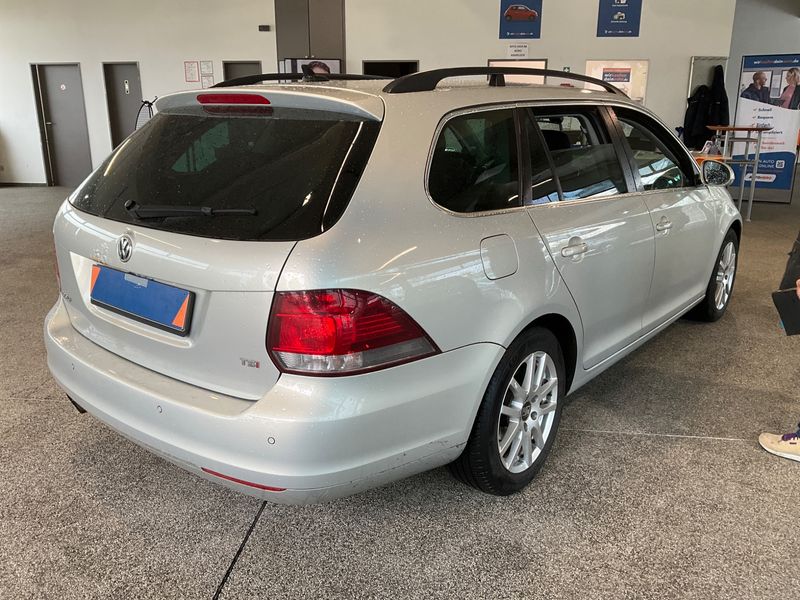 Volkswagen Golf VI 1.4 TSI Comfortline 2010 – снимка 2