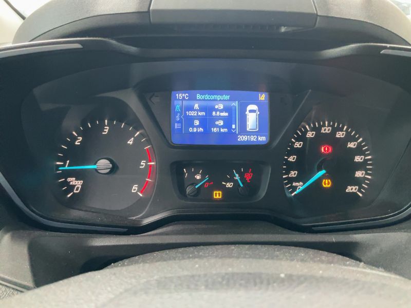 Ford Transit 2.2 TDCi 300 L1 Tourneo Trend 2015 – снимка 18