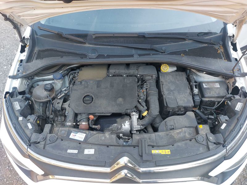 Citroen C3 1.5 Blue-HDi Société Feel Nav 2020 – снимка 8