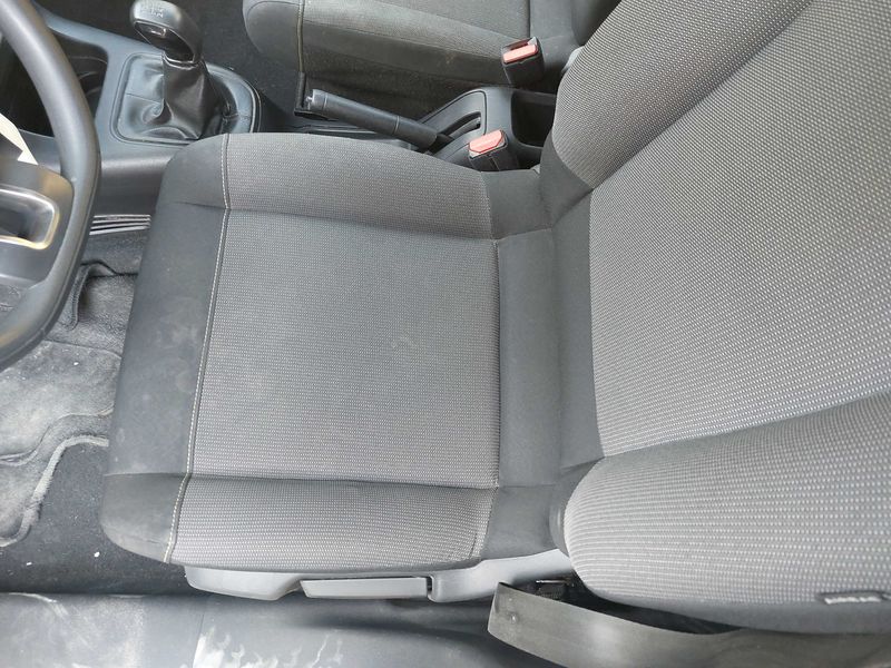 Citroen C3 1.5 Blue-HDi Société Feel Nav 2020 – снимка на щета 55