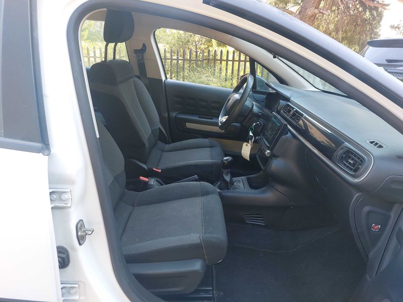 Citroen C3 1.5 Blue-HDi Société Feel Nav 2020 – снимка 10