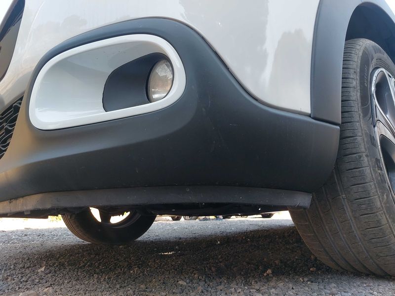 Citroen C3 1.5 Blue-HDi Société Feel Nav 2020 – снимка на щета 82