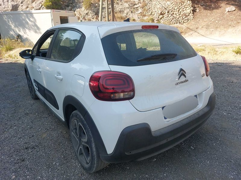 Citroen C3 1.5 Blue-HDi Société Feel Nav 2020 – снимка на щета 3