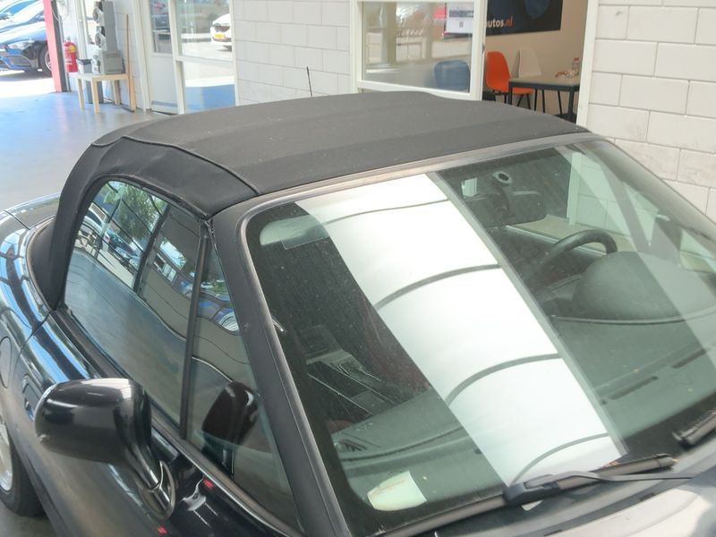 BMW Z3 1.9 1997 – снимка 13