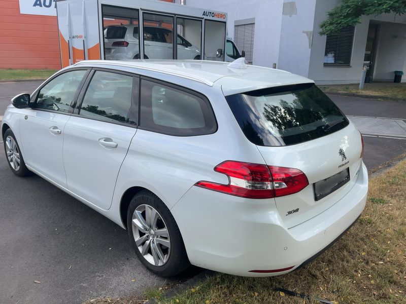 Peugeot 308 1.6 Blue-HDi Active 2016 – снимка 6