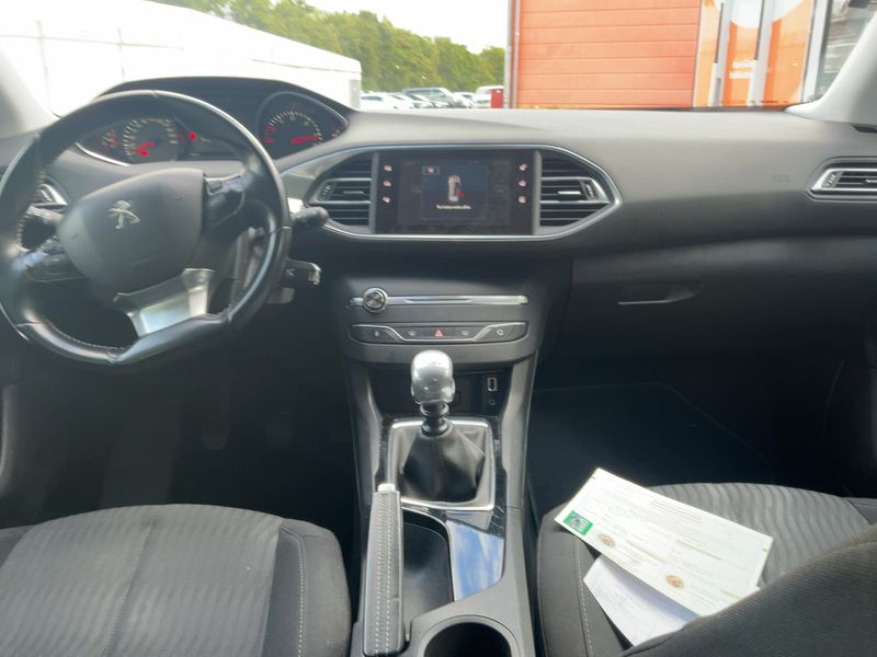 Peugeot 308 1.6 Blue-HDi Active 2016 – снимка 17