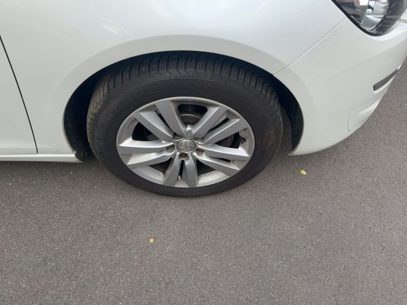 Peugeot 308 1.6 Blue-HDi Active 2016 – снимка 11