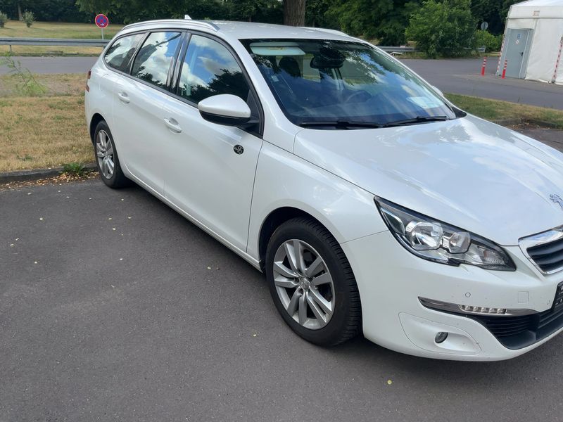 Peugeot 308 1.6 Blue-HDi Active 2016 – снимка 12