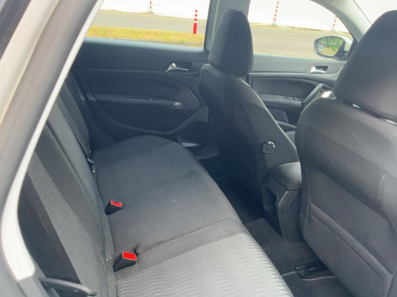 Peugeot 308 1.6 Blue-HDi Active 2016 – снимка 19