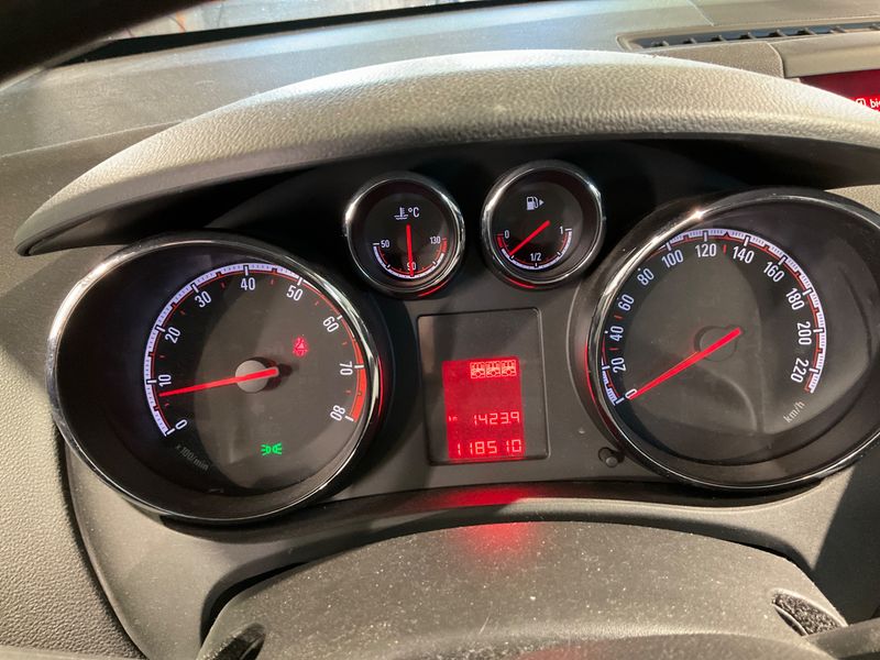 Opel Meriva 1.4 Edition 2011 – снимка 4