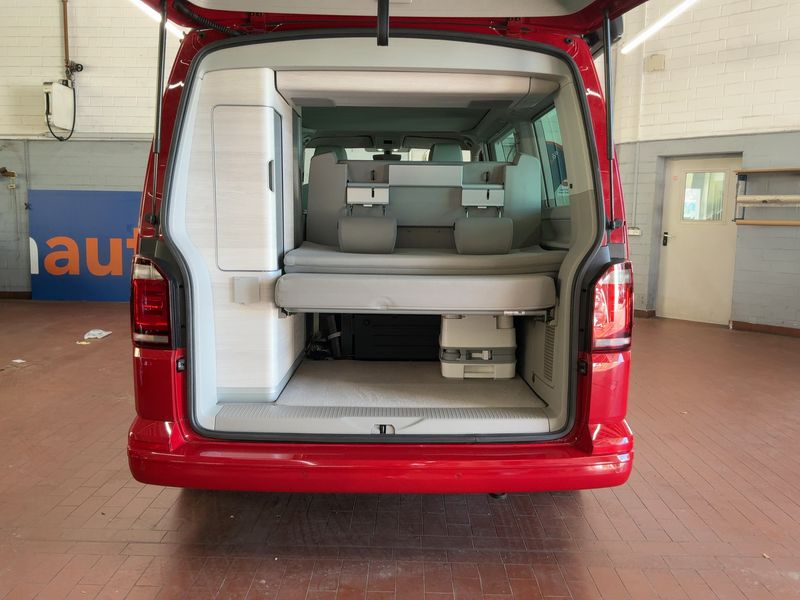 Volkswagen T6 California 2.0 TDI Coast Edition 4Motion 2018 – снимка 15