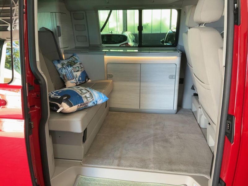 Volkswagen T6 California 2.0 TDI Coast Edition 4Motion 2018 – снимка 19
