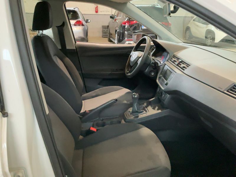 Seat Arona 1.0 TSI Reference 2018 – снимка 16