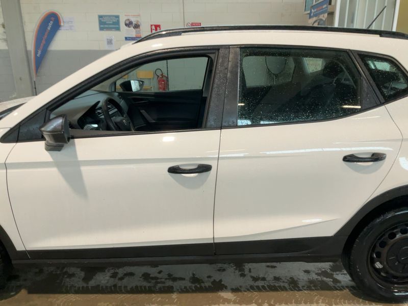 Seat Arona 1.0 TSI Reference 2018 – снимка 4