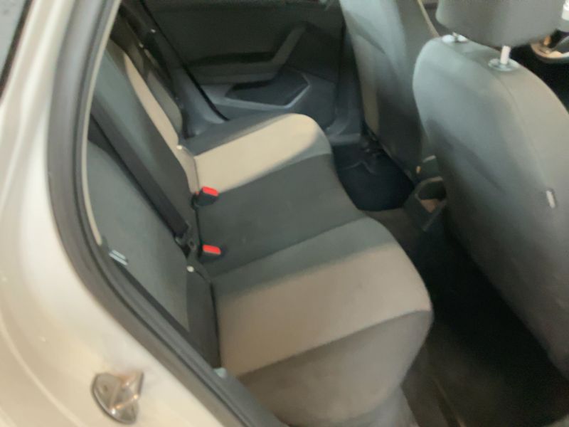 Seat Arona 1.0 TSI Reference 2018 – снимка 19