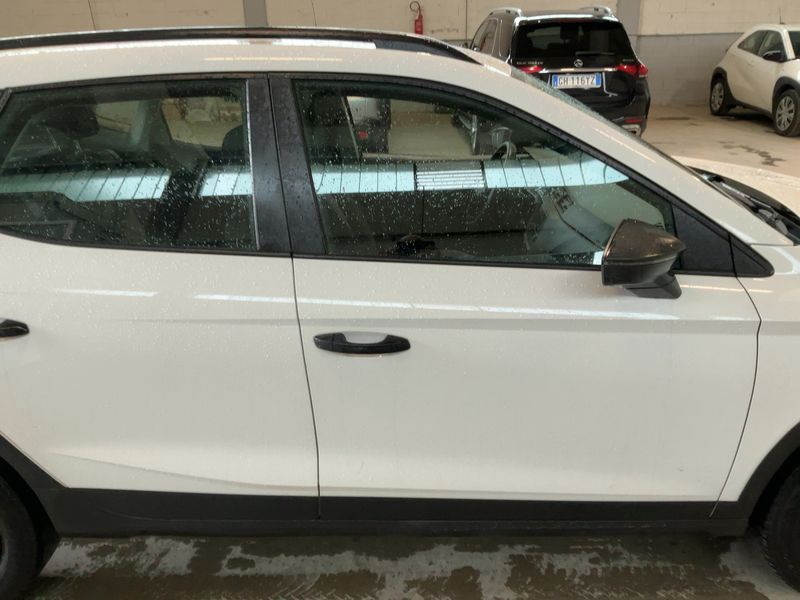 Seat Arona 1.0 TSI Reference 2018 – снимка 10