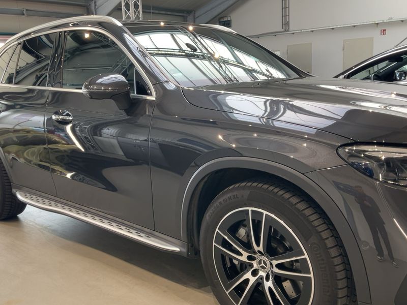Mercedes-Benz GLC-Klasse GLC 220 d Mild-Hybrid 4Matic AMG Line 2023 – снимка 12