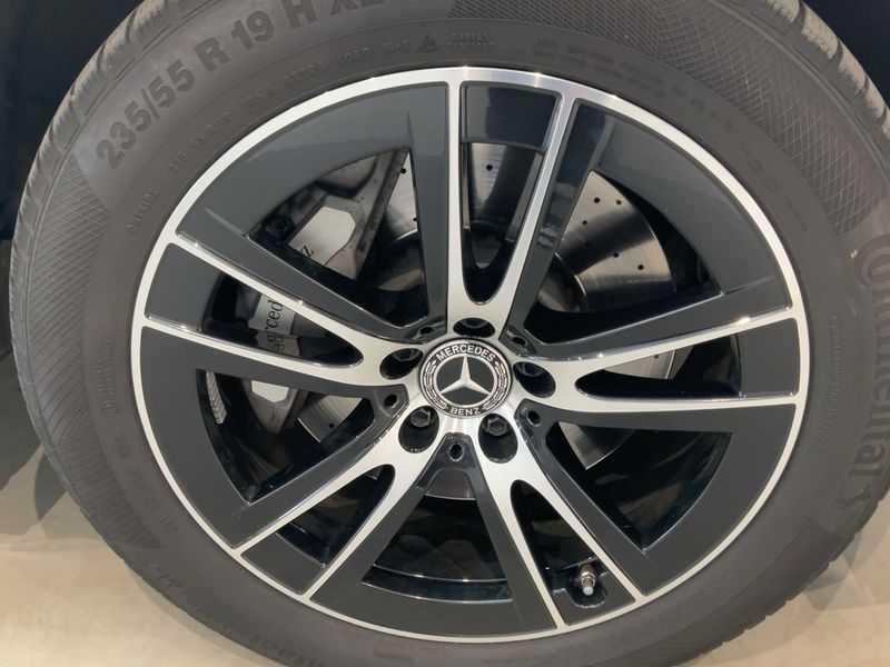 Mercedes-Benz GLC-Klasse GLC 220 d Mild-Hybrid 4Matic AMG Line 2023 – снимка 11