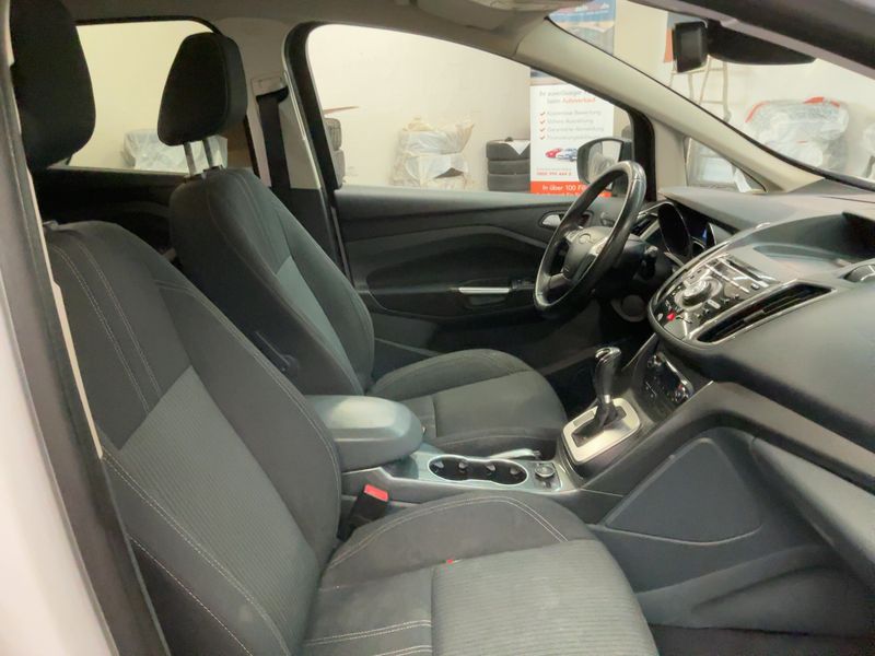 Ford C-Max 2.0 TDCi Titanium 2014 – снимка 17