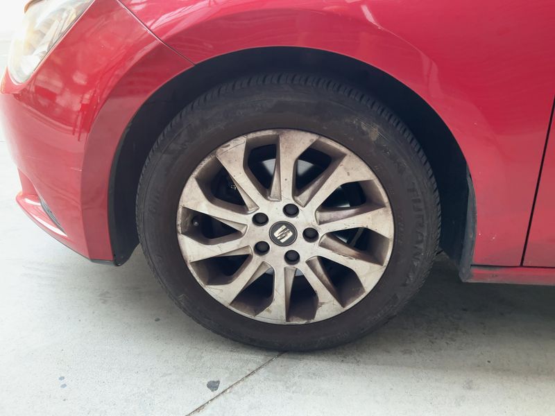 Seat Leon 1.6 TDI Style 2014 – снимка 3