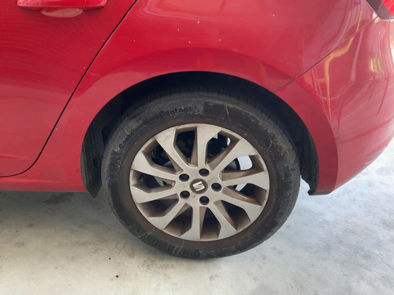 Seat Leon 1.6 TDI Style 2014 – снимка 5
