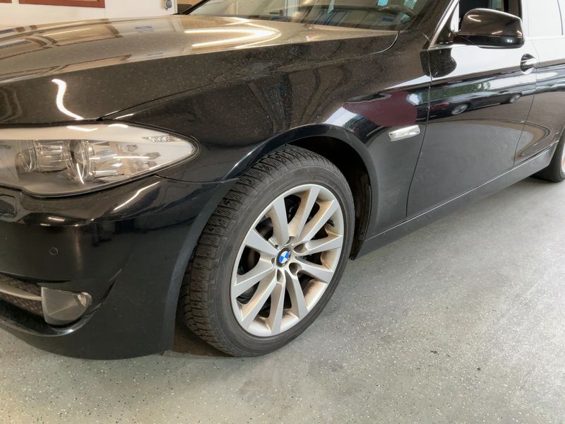 BMW 5er 530d 2011 – снимка 2