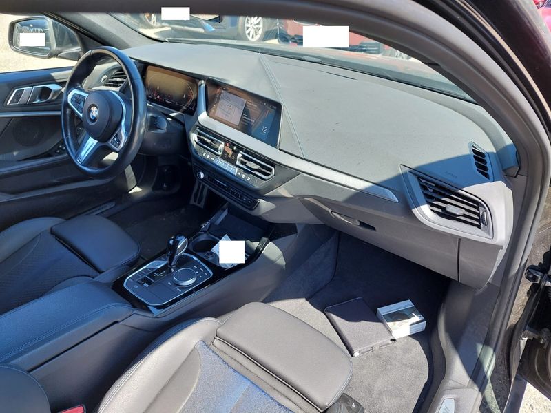 BMW 1er 118d M Sport 2022 – снимка 11