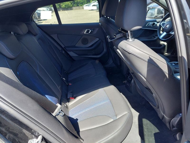 BMW 1er 118d M Sport 2022 – снимка 14